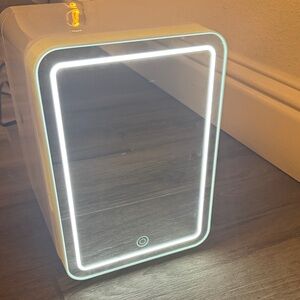 Illuminated White Makeup Organizer with LED Mirror 6 can mini fridge or warmer